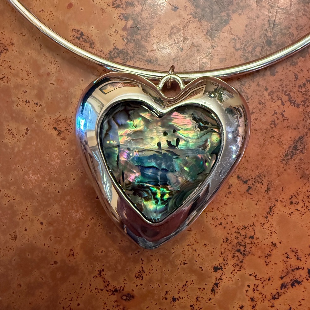 Robert Lee Morris RLM Soho Abalone‎ Heart Pendant Necklace NWT - Picture 3 of 5